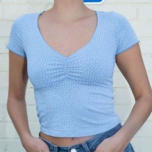 BRANDY MELVILLE BLUE FLORAL GINA TOP